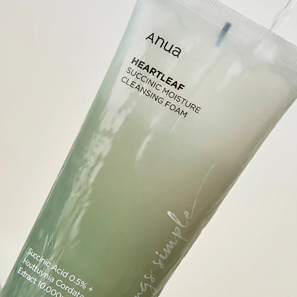 Anua Heartleaf Quercetinol Pore Deep Cleansing Foam